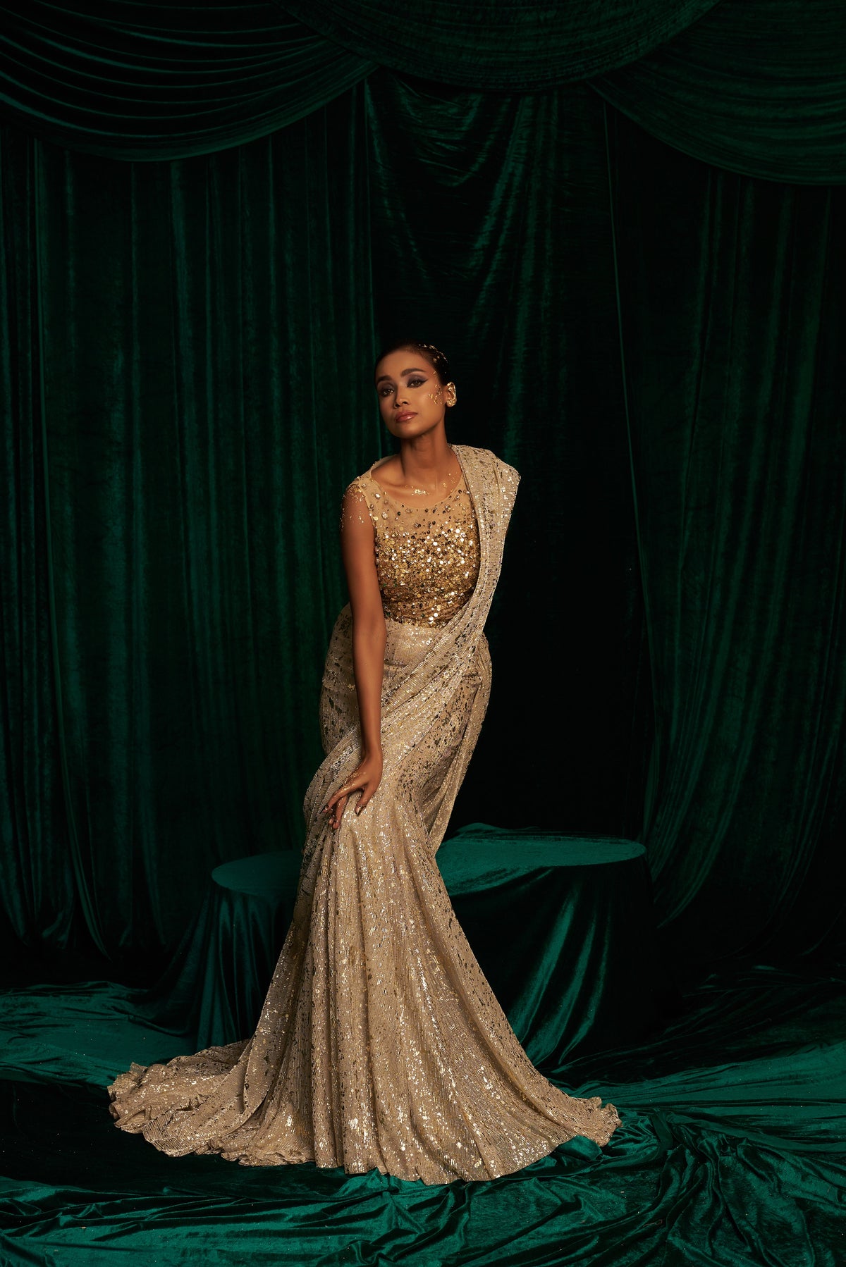 Hand embellished Bodysuit with Fishtail Saree — image 3