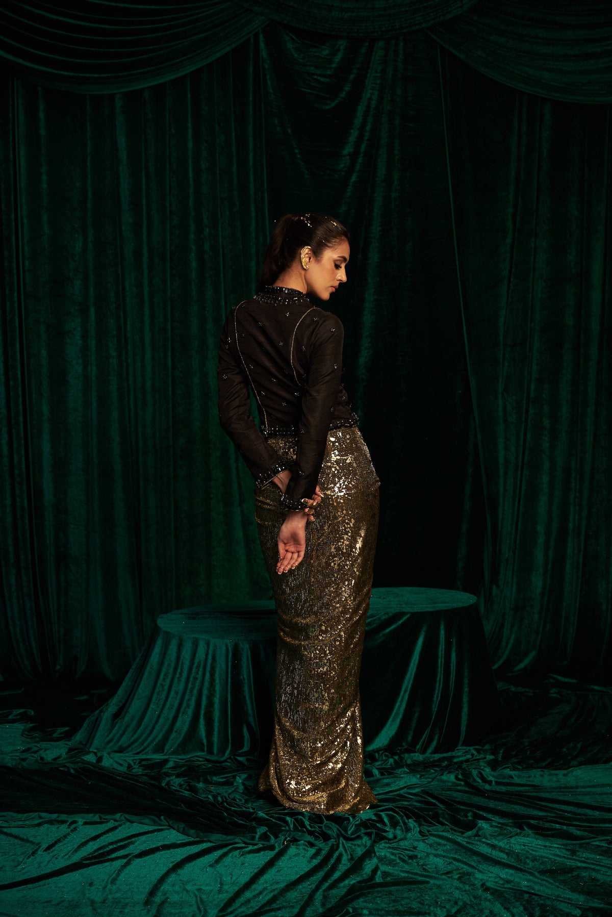 Raw Silk Jacket And Drape Skirt — image 13