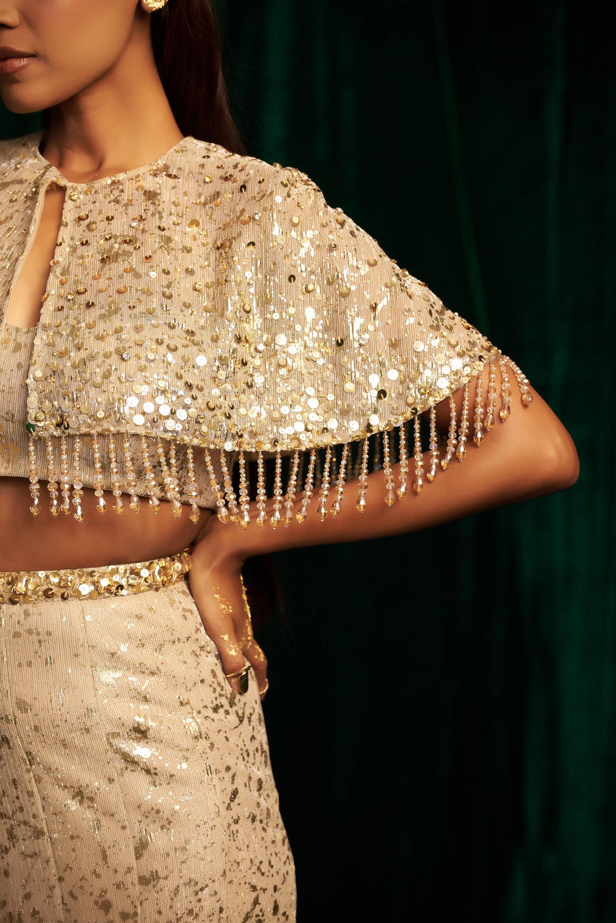 Embroidered Short Cape With Fishtail Skirt — image 4