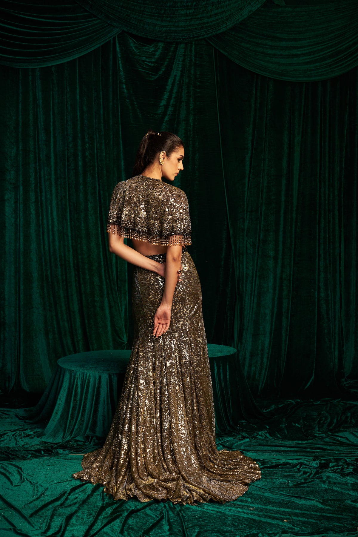 Embroidered Short Cape With Fishtail Skirt — image 10
