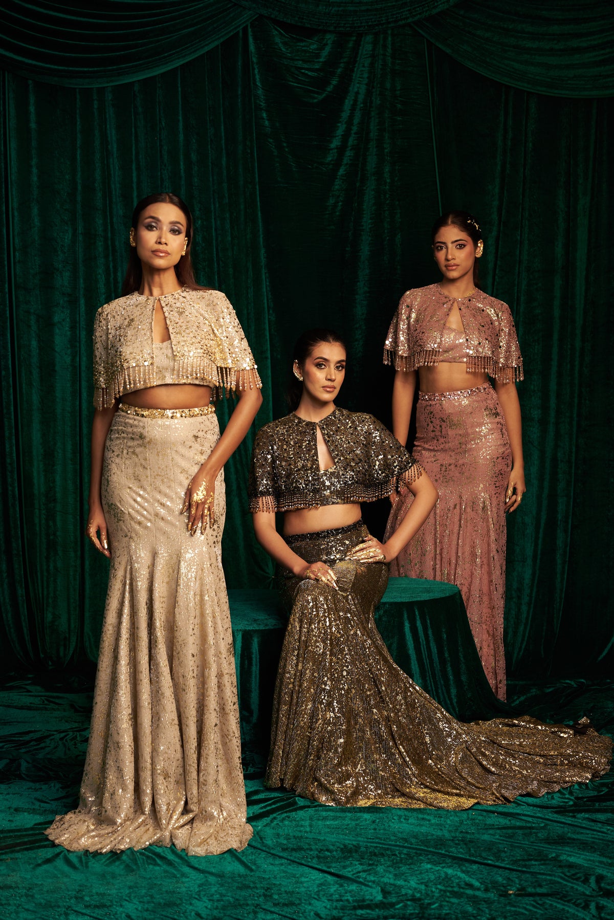 Embroidered Short Cape With Fishtail Skirt — image 12