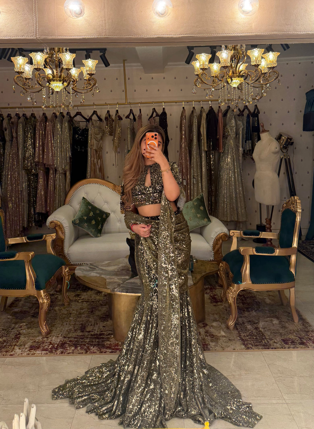 Embroidered Short Cape With Fishtail Saree — image 5