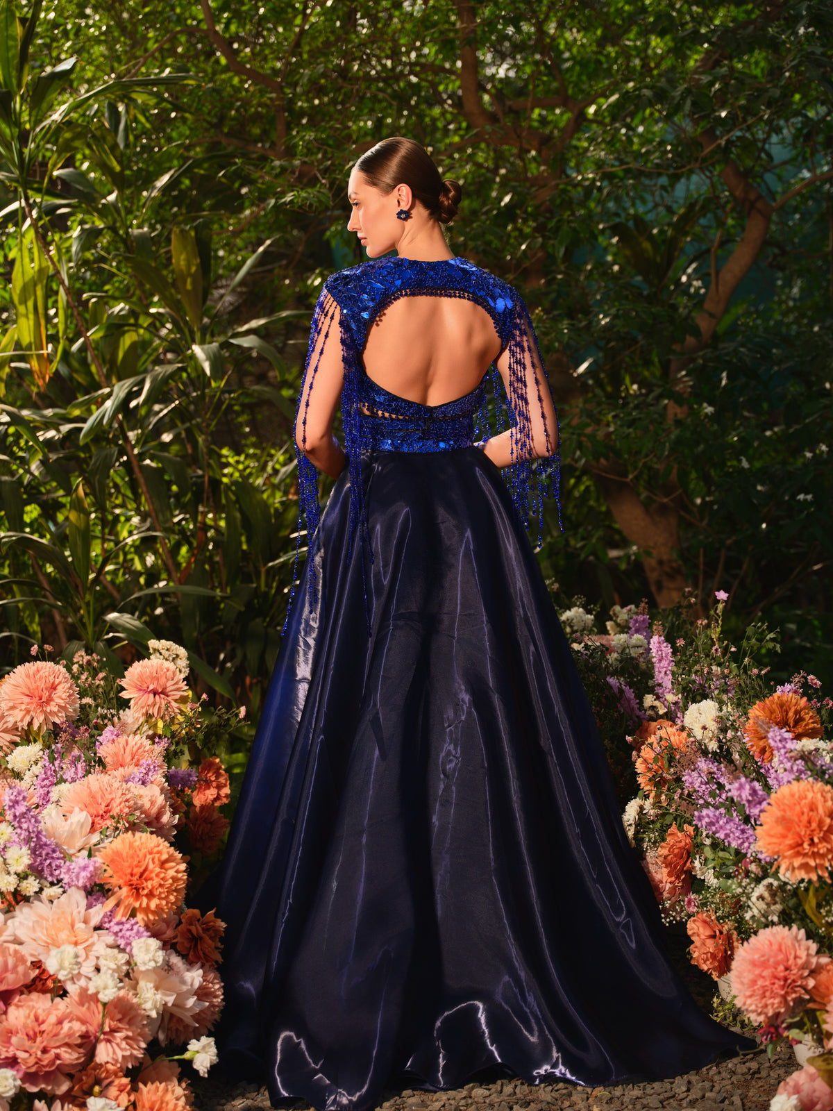 Maid for this midnight blue lehenga set
